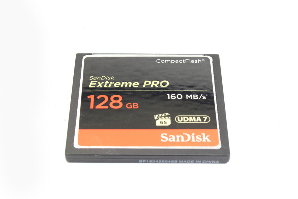 中古 サンディスク エクストリームプロ CF 128GB 程度:AB (良品)