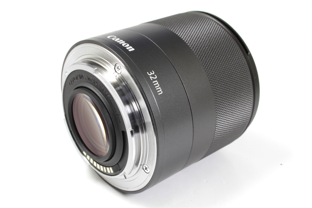 中古 キヤノン EF-M32mm F1.4 STM 程度:A- (美品) 中古 キヤノン EF-M32mm F1.4 STM 程度:A- (美品)