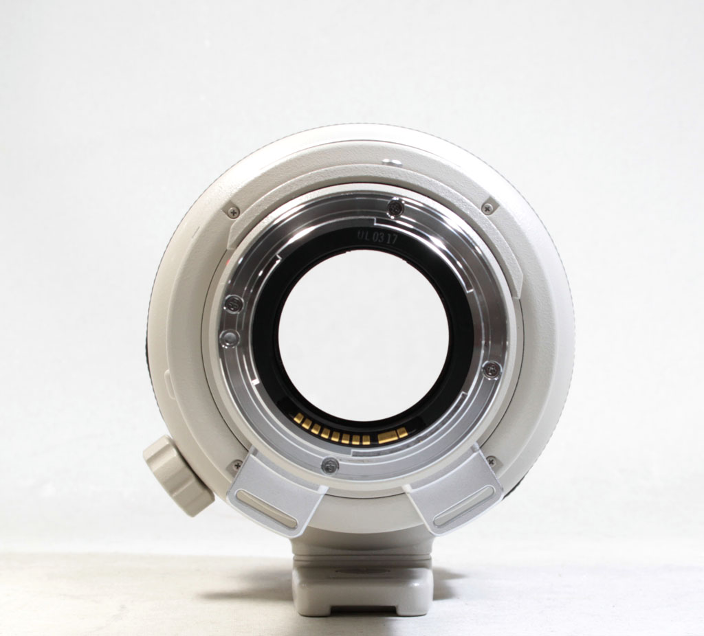 中古 キヤノン EF200mm F1.8L USM（現状品） 程度:AB-（良品マイナス）