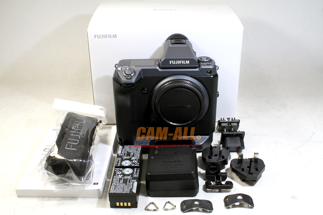FUJIFILM GFX100 �{�f�B